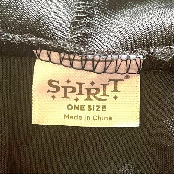 Spirit Velvet Hooded Cape – One Size - Picture 4 of 5